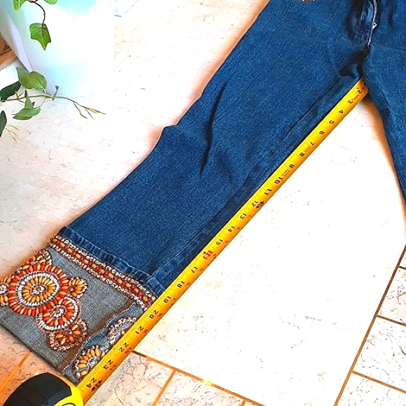 VINTAGE women's Jeans, New pair from Cache, sz 0..floral ,beading design - Picture 8 of 14